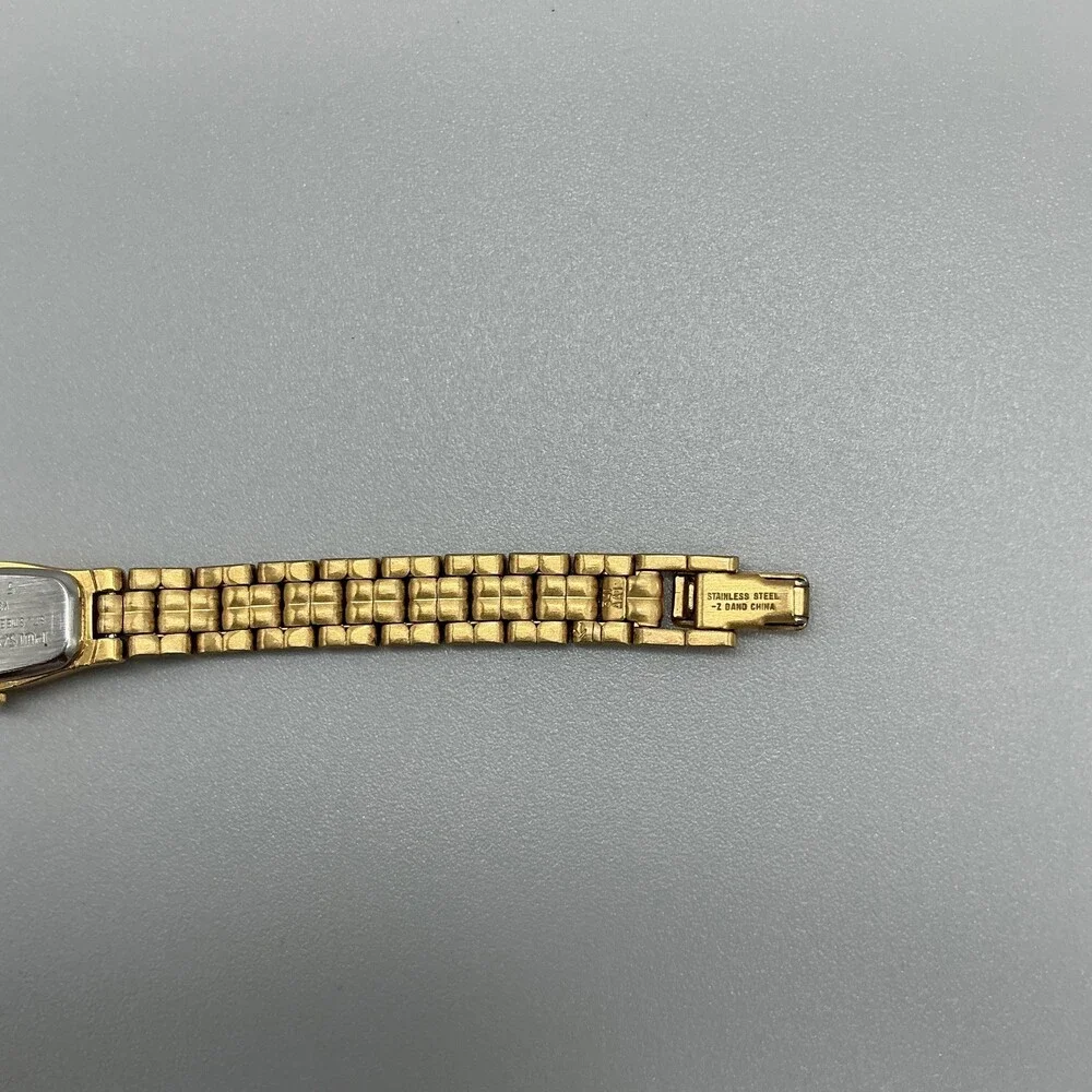 Vintage Pulsar Womens Watch 11mm Oval Dial Gold Tone V220-6190 New Battery 5